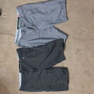 Modern Amusement Size 31 Shorts